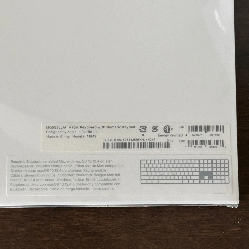 NEW SEALD Apple Magic‎ Keyboard MQ052LL/A Numeric Keypad A1843 White Bluetooth